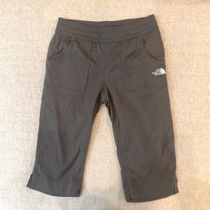 The North Face Girl’s Cropped Pants